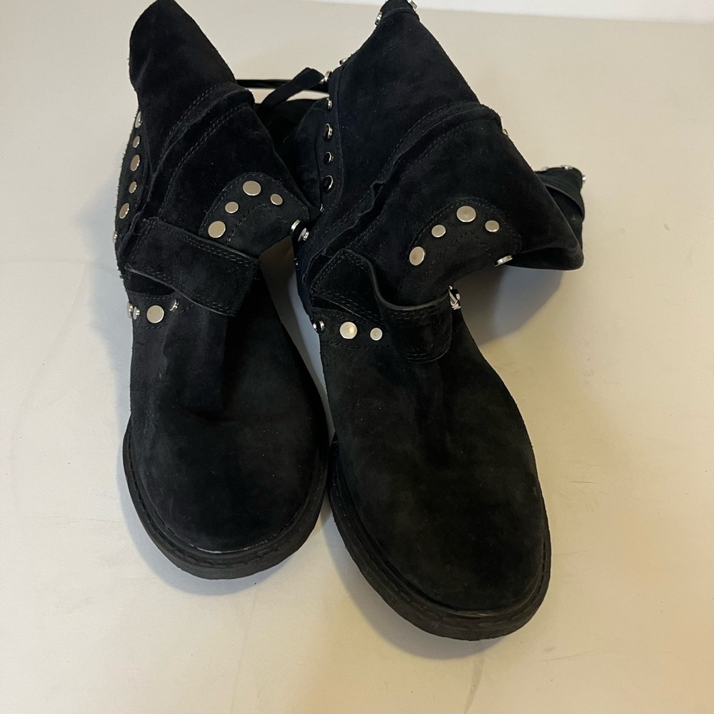 Sam Edelman, black boots leather studded  Size 6, like new never worn - Picture 3 of 7